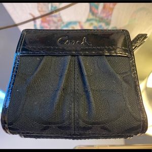 Coach (Mini) Wallet
